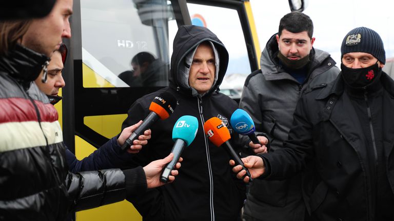  Валентич: Работим по прехвърляния, с Балтанов ще приказваме след три дни 