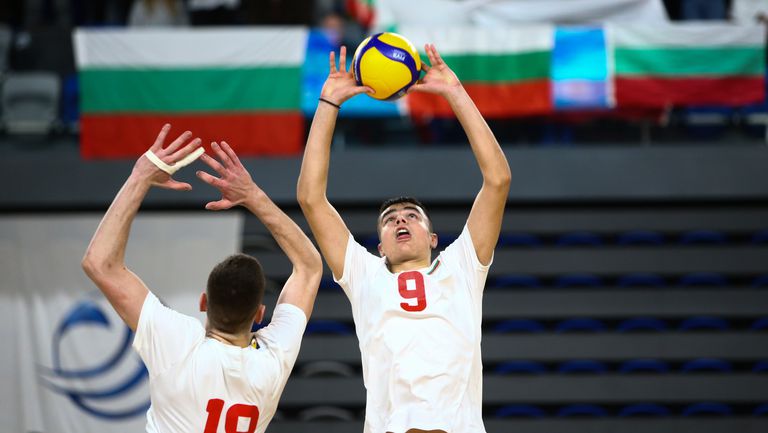 Вчера националният волейболен отбор на България за юноши до 17