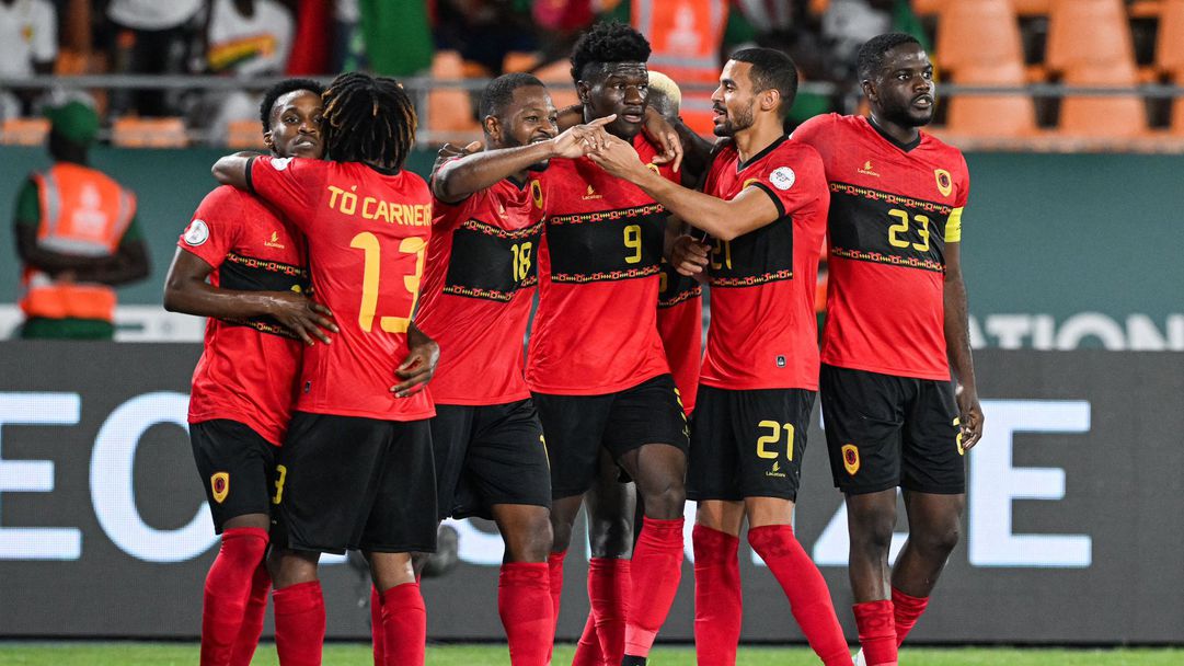 Ангола подчини Буркина Фасо в спора за първото място