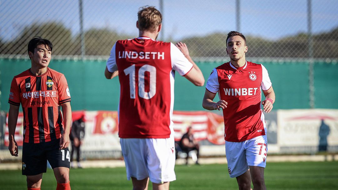 ЦСКА - София с класическа победа в третата си контрола