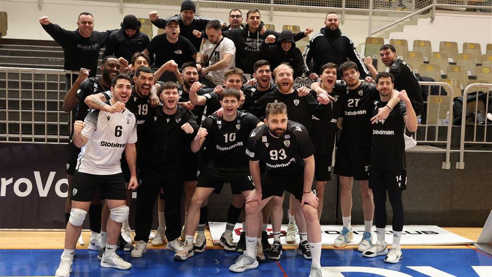 Бившият национал Николай Колев и неговият ПАОК Солун са на