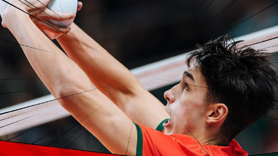 Мони Николов и Локомотив (Новосибирск) с победа №17