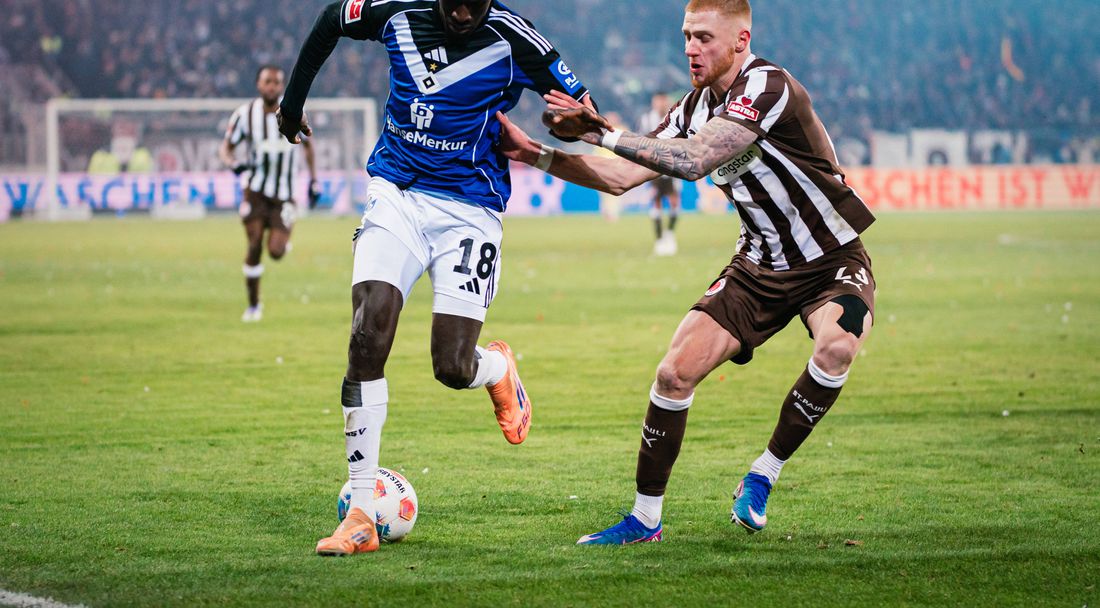 Без голове в дербито на Хамбург