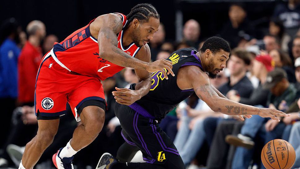 С Кауай Ленард във вихъра си Клипърс спечелиха дербито на Ел Ей