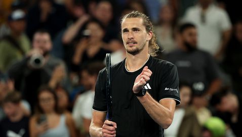 Зверев загуби още един сет, но отново печели на Australian Open