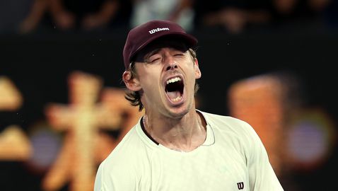 Мечтата на Алекс де Минор за титла в Австралия остава жива