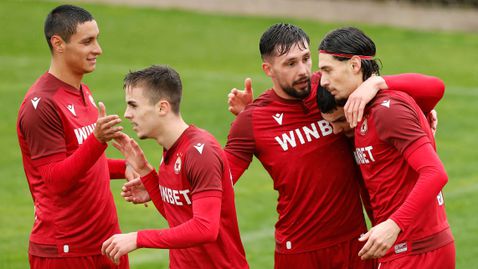 ЦСКА надви стар познайник в зрелище със седем гола за първа победа в Турция