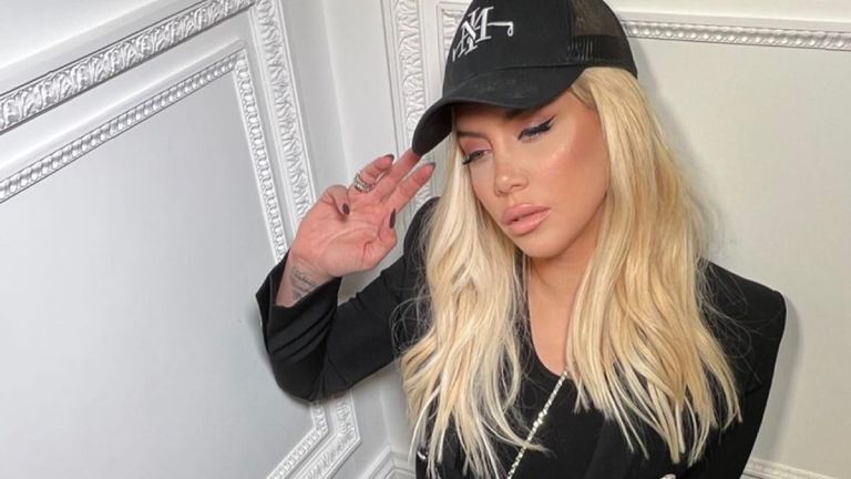  Уанда Нара отново изкушава от фитнеса 