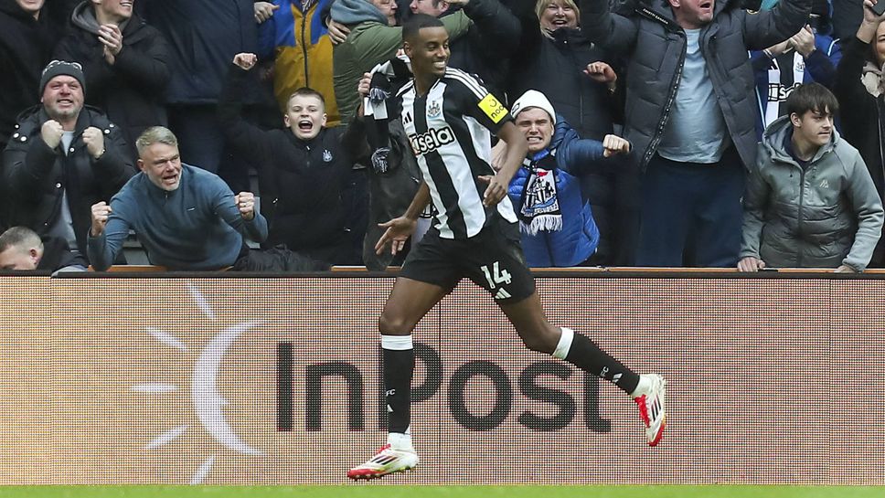 Нюкасъл доближи топ 4 и увеличи напрежението в Нотингам Форест