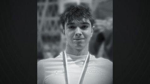 Стана ясна причината за смъртта на 16-годишния плувец, от клуба му организират бдение