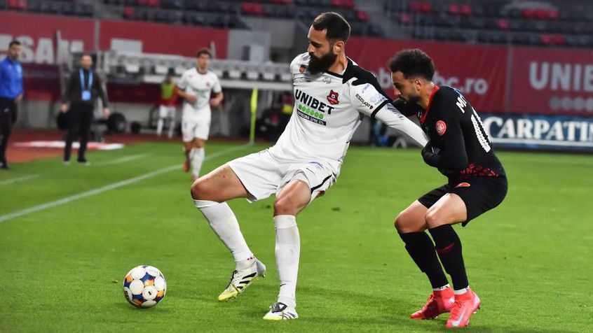 Херманщат продължава да страда, Чорбажийски с жълт картон