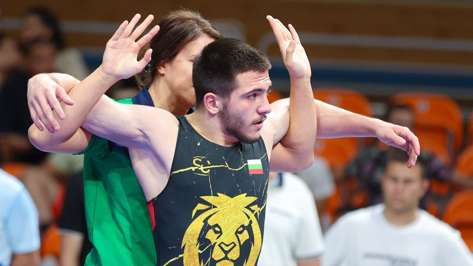 И Мамагаев с травма, заявен е Калоян Атанасов в Тирана