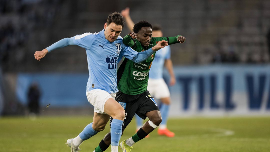 Карабельов с дебют като титуляр при победа на Малмьо