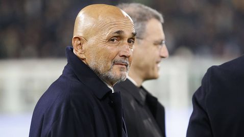 Мачовете с Галатасарай и Рома могат да решат бъдещето на Спалети и Комоли в Ювентус