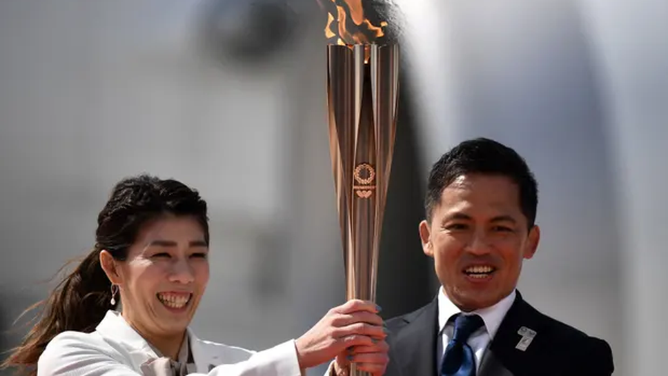 Премиерът на Япония отказа участие на церемонията по старта на щафетата с олимпийския огън