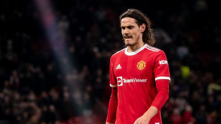  Интер сменя Алексис Санчес с Единсон Кавани 