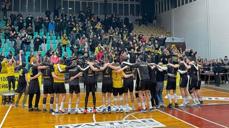 Миньор и Черно море на финал във Висшата лига 🏐