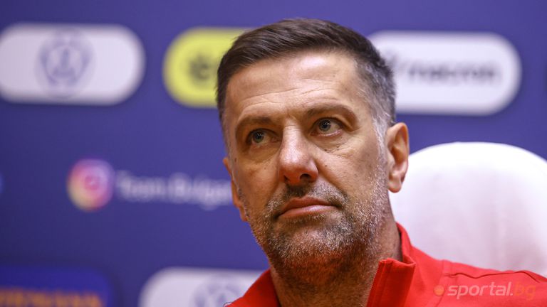 Селекционерът на българския национален отбор по футбол Младен Кърстаич отговори