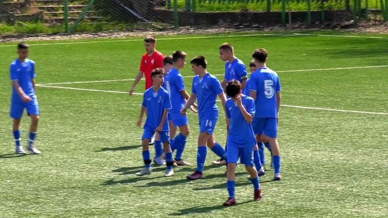Левски U14 с треньор Станислав Богданов ще се изправи срещу