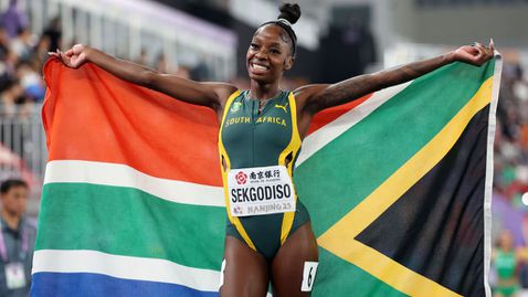  Секгодисо донесе първа международна купа в историята на РЮА на 800 м в зала 