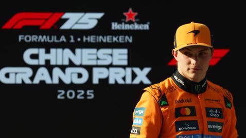  Вилньов: Пиастри е предпазен против заповеди от бокса в Макларън 