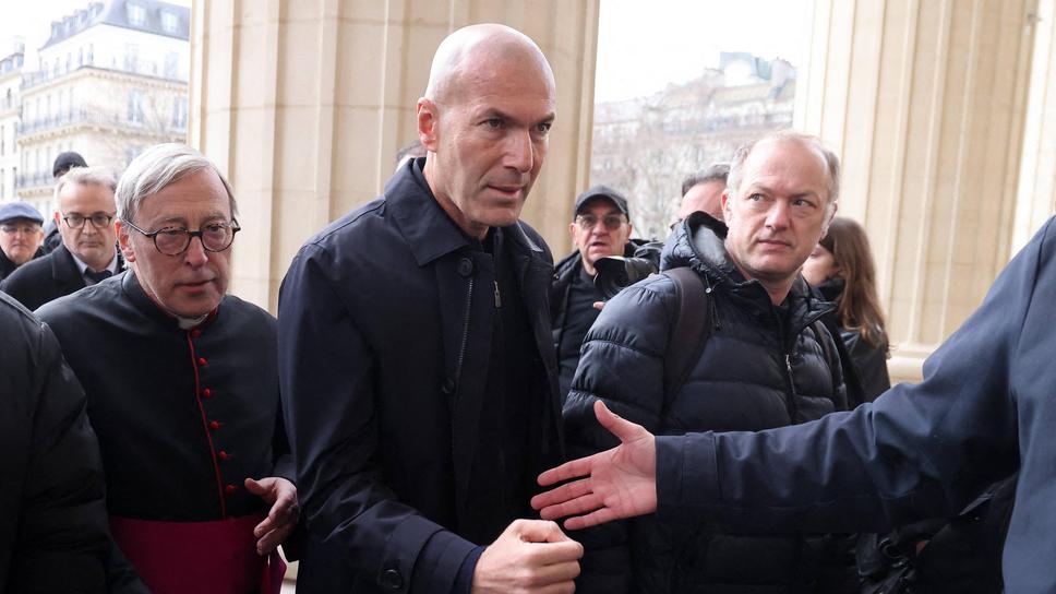 Зидан е договорил всичко с френската федерация