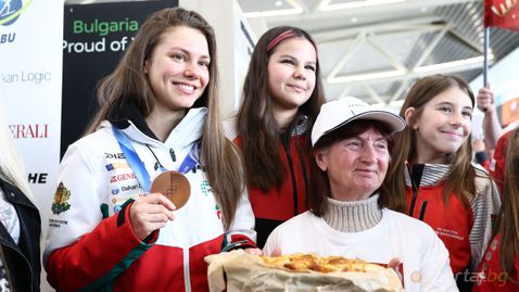 Лора Христова: Посрещането в Троян ме просълзи повече, отколкото получаването на олимпийския медал