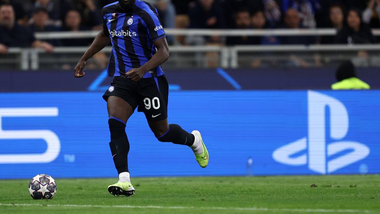 Решението за отстраняването на нападателя на Интер Ромелу Лукаку за