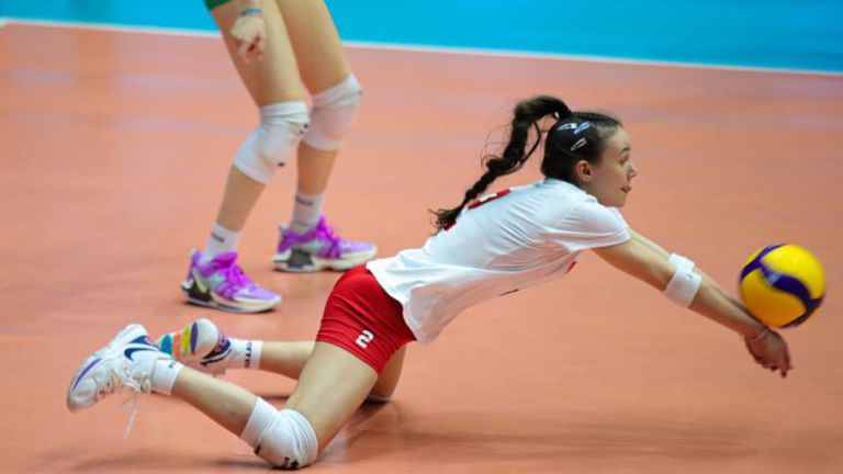 Националния тим по волейбол на България за девойки под 17