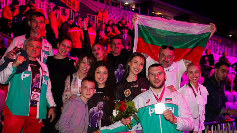 Българските борци завършиха с 11 медала на Европейското първенство в