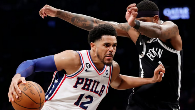 Тобиас Харис вкара 14 от своите 25 точки през второто