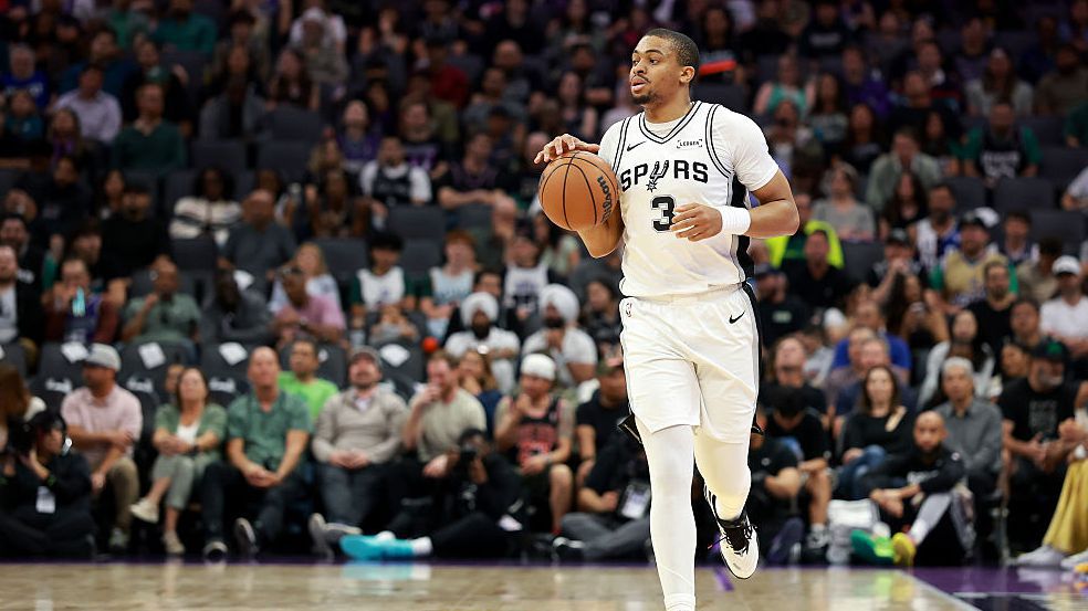 Келдън Джонсън спечели наградата за "Най-добър шести човек" в НБА