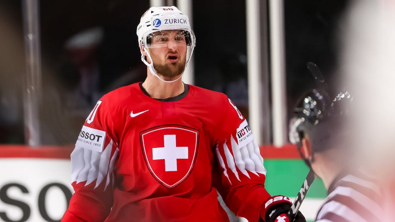 Швейцария разгроми Чехия на СП по хокей на лед в Рига 🏒