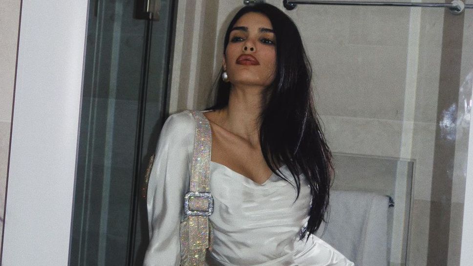 Футболна съпруга не остави много на въображението