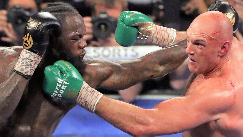 Фюри и Уайлдър подписаха договора за третия мач 🥊