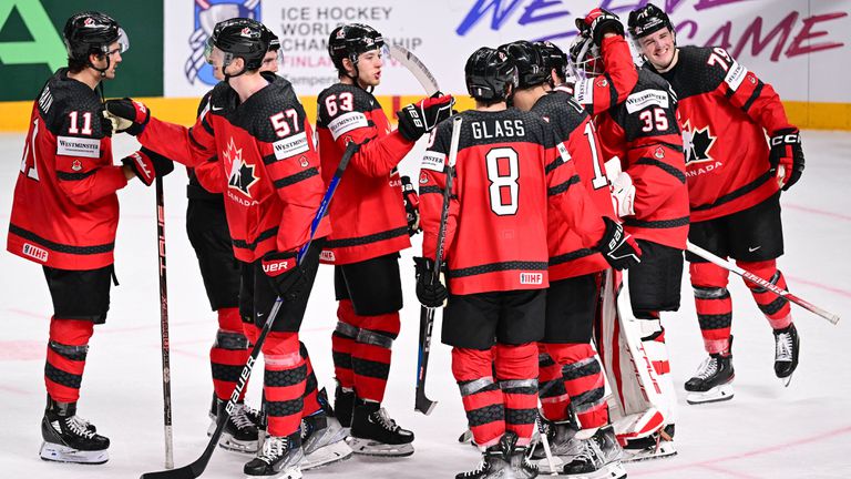Канада победи Чехия с 3 1 в битката за второто място