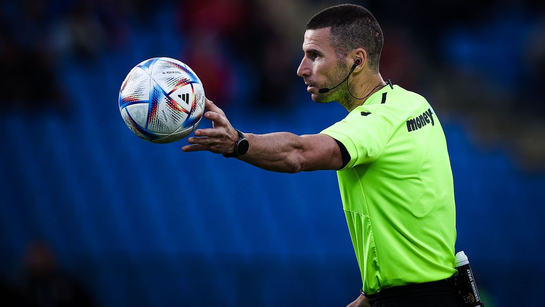 Кабаков получи нов наряд в Лига Европа