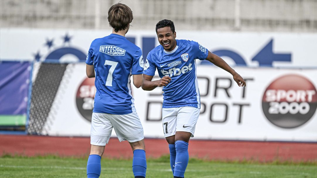 ЦСКА 1948 привлича двете звезди на Спартак (Варна)