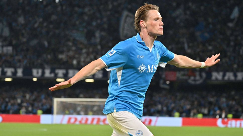 Мактоминей стана Играч на сезона, Конте е Треньор на годината