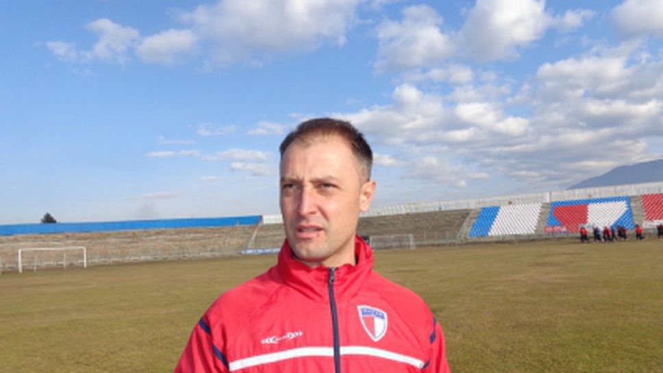 Марек търси треньор, шеф на тима от Дупница вече не иска да води отбора