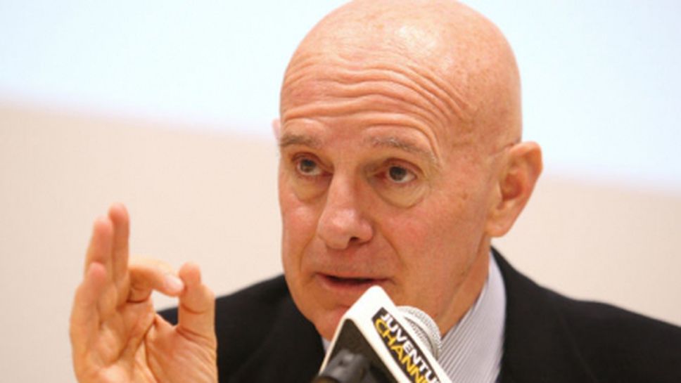 Ариго Саки хвали стила на България