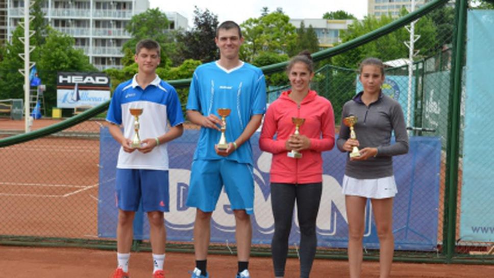 Нейков и Калпачки са шампиони на двойки