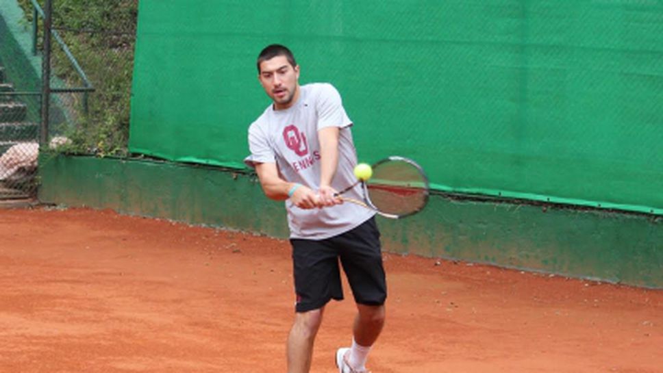 Национал за "Купа Дейвис" се завърна от САЩ