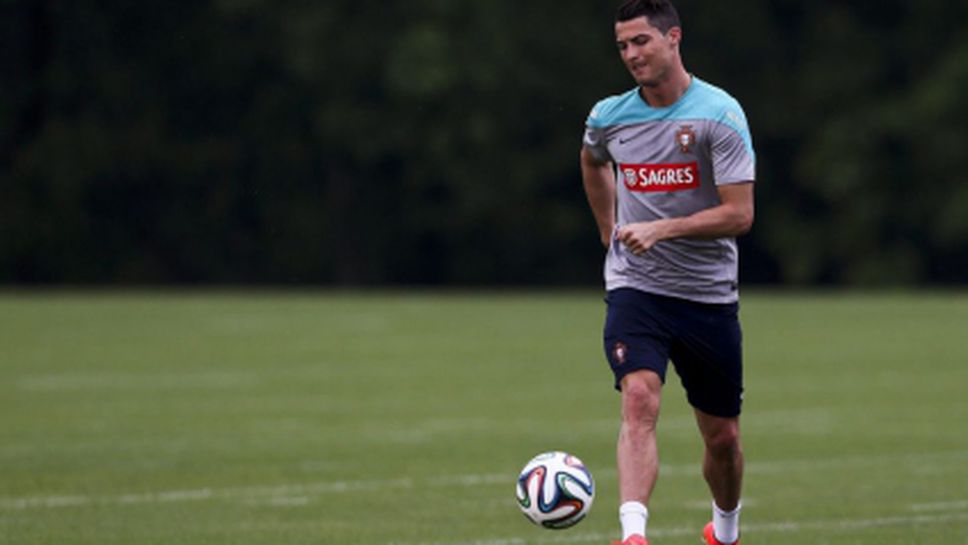 (АРХИВ) Португалците официално признаха за двойна контузия на Роналдо