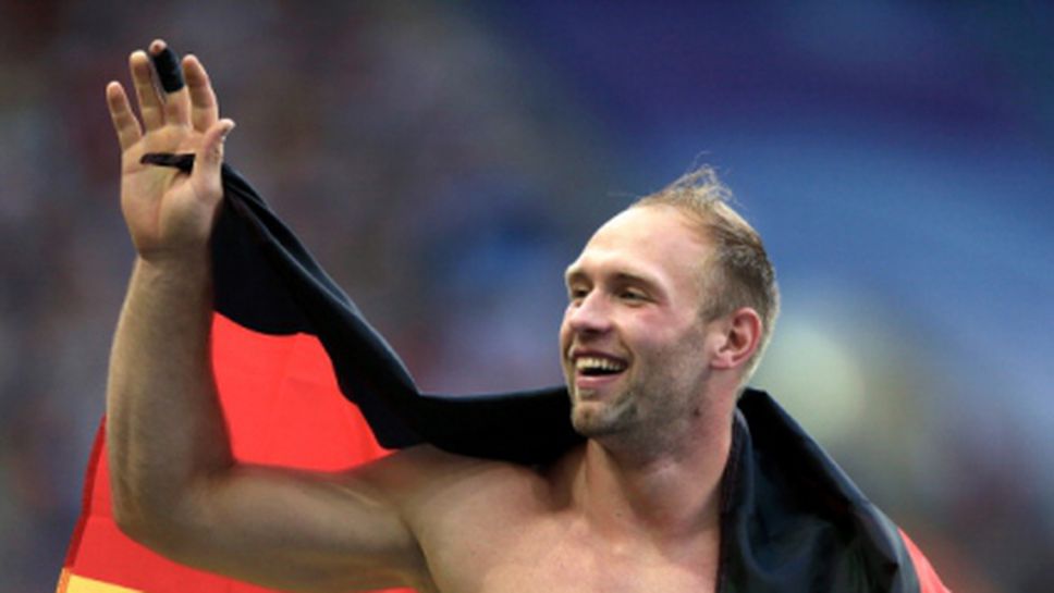 Хартинг с безапелационна победа в Рим