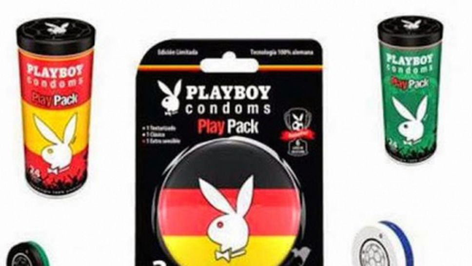 Презервативи в цветовете на участниците на световното