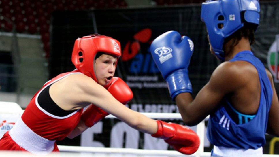 Севда Асенова и Светлана Каменова се окичиха със сребро от европейското по бокс