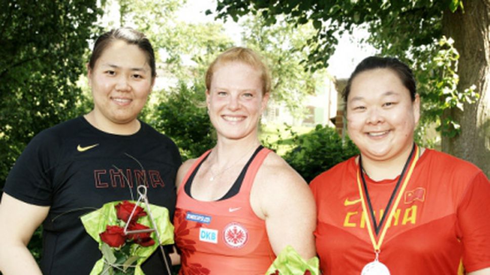 Бети Хайдлер оглави европейската ранглиста на чук