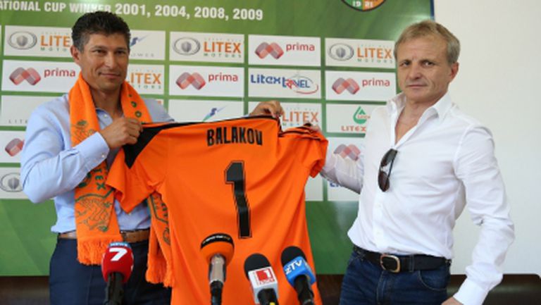 Ганчев демонстрира невероятно уважение към Балъков, обяви го за не по-слаб треньор от Пенев