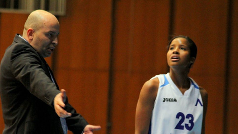 Шарел Алън остава в Левски